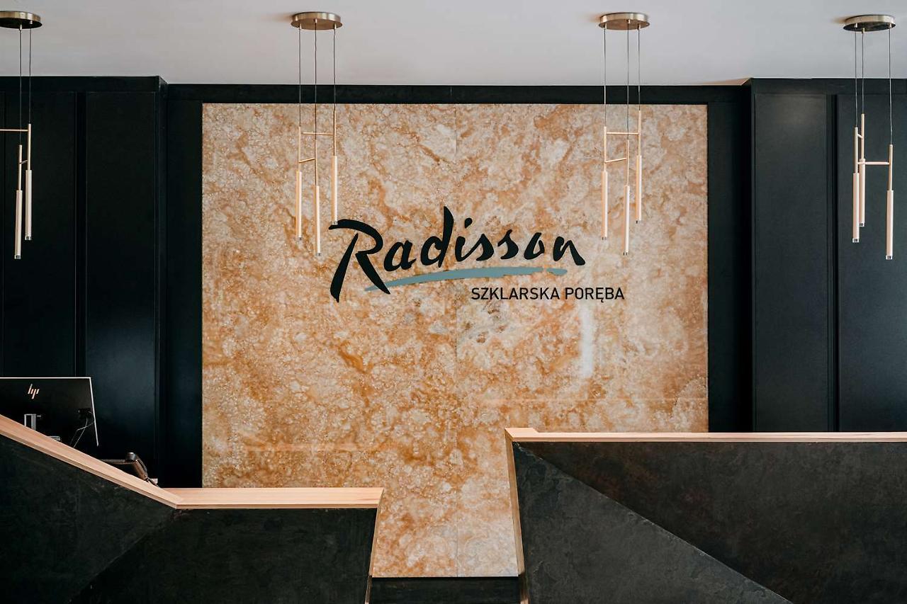 Radisson Hotel Шклярська Поремба Екстер'єр фото